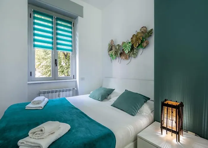 Linate Airport Elegant Suite,Tram 1 Minute Away